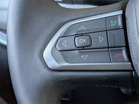 Used 2024 Jeep Compass Limited image 15