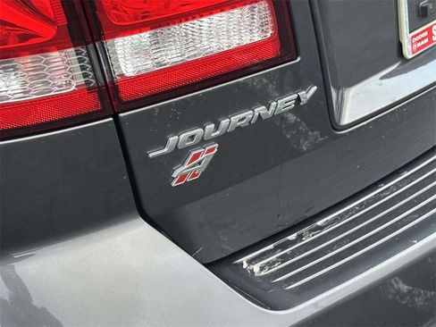 Used 2019 Dodge Journey GT w/ Driver Convenience Group image 10