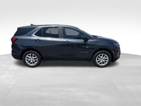 Used 2023 Chevrolet Equinox LT w/ Driver Convenience Package AWD/4WD image 8