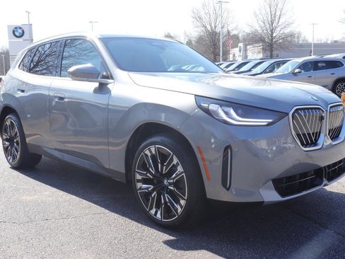 New 2026 BMW X3 xDrive30 w/ Premium Package image 3