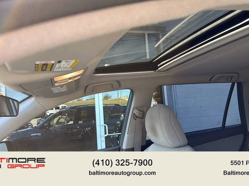 Used 2011 Toyota RAV4 4WD image 11