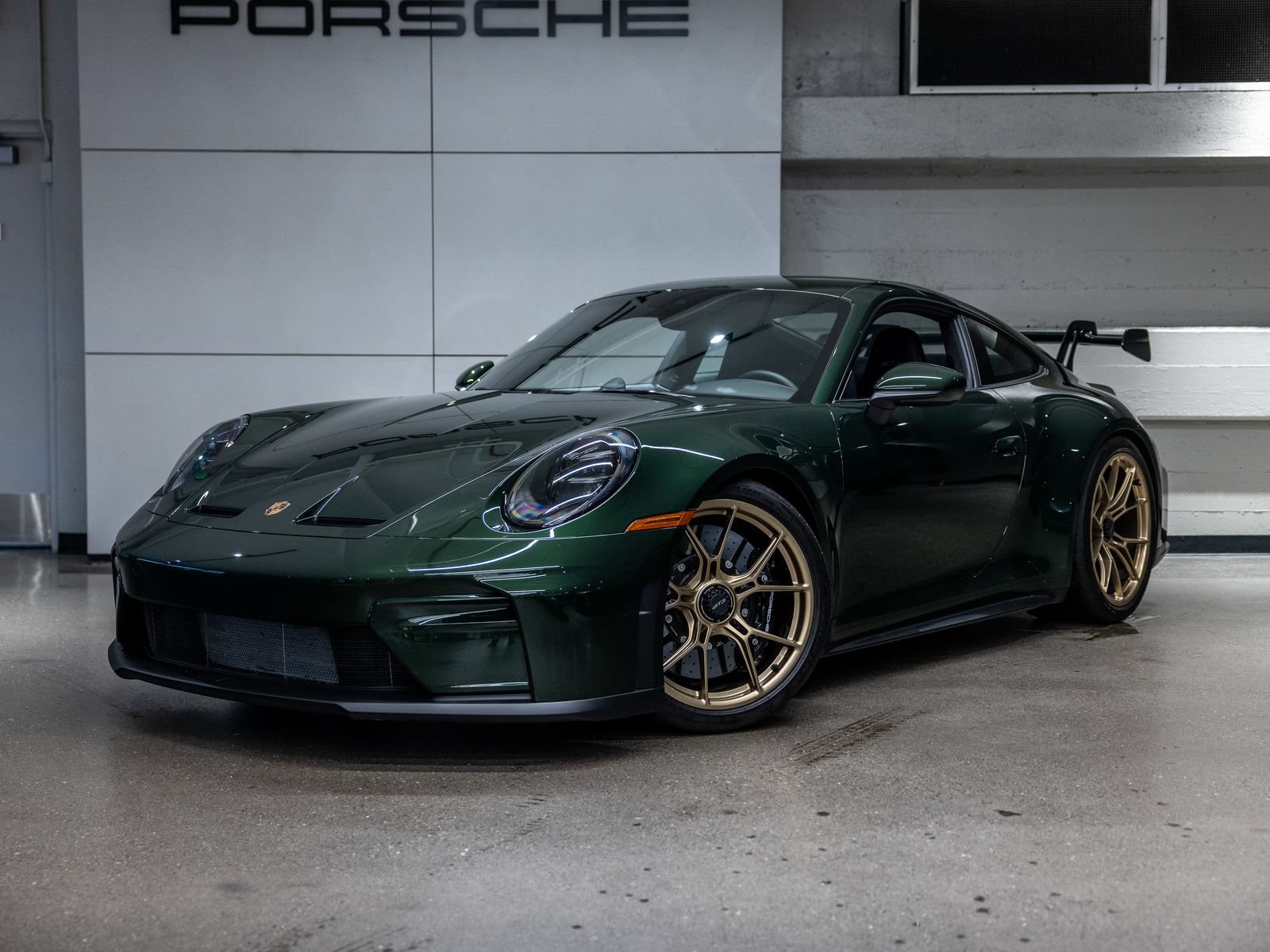 Certified 2026 Porsche 911 GT3 RWD image 1