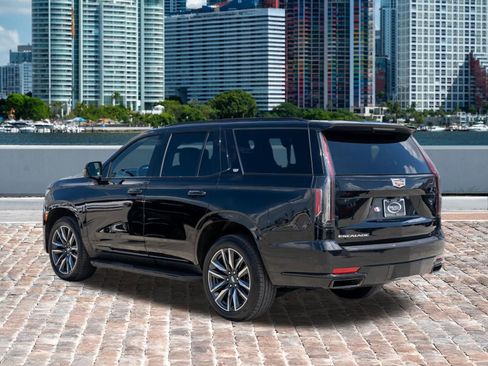 Used 2023 Cadillac Escalade Sport AWD/4WD image 7
