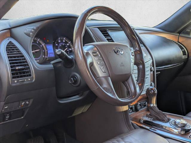 Used 2017 INFINITI QX80 Limited AWD/4WD image 3