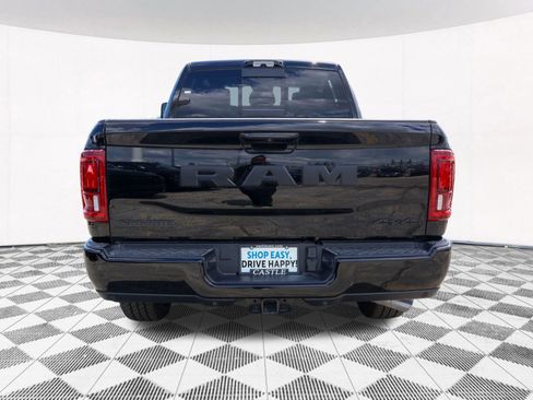 New 2026 RAM 2500 Laramie AWD/4WD image 13
