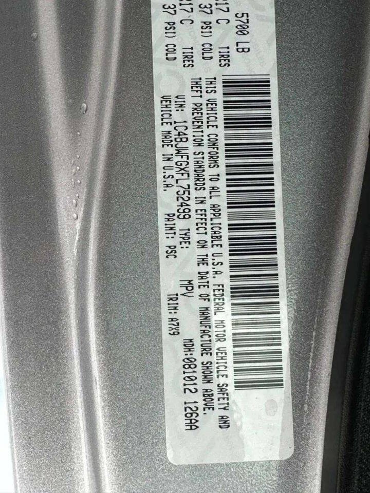 Used 2015 Jeep Wrangler Unlimited Rubicon w/ Dual Top Group AWD/4WD image 51