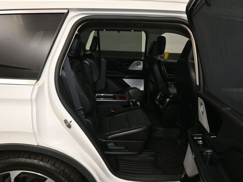 Used 2020 Lincoln Aviator Reserve w/ Equipment Group 202A image 48