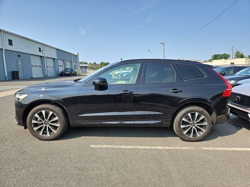 Certified 2024 Volvo XC60 B5 Plus w/ Climate Package AWD/4WD image 5