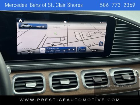 Used 2025 Mercedes-Benz GLE 450 4MATIC image 26