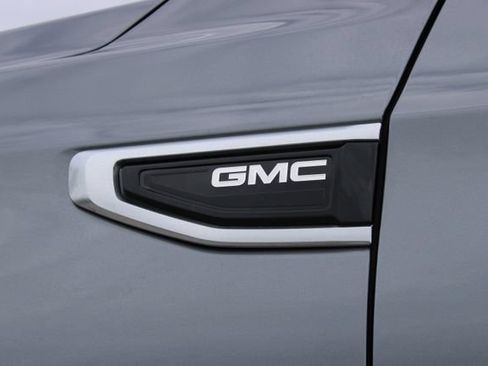 Used 2021 GMC Yukon XL Denali w/ Denali Premium Package AWD/4WD image 15
