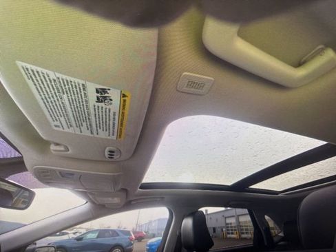 Used 2024 Ford Edge Titanium w/ Equipment Group 301A image 9