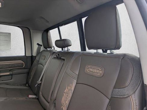 New 2026 RAM 2500 Limited AWD/4WD image 16