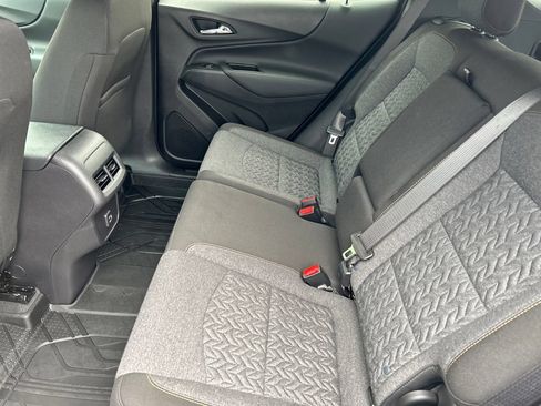 Used 2024 Chevrolet Equinox LT w/ LPO, Floor Liner Package FWD image 11