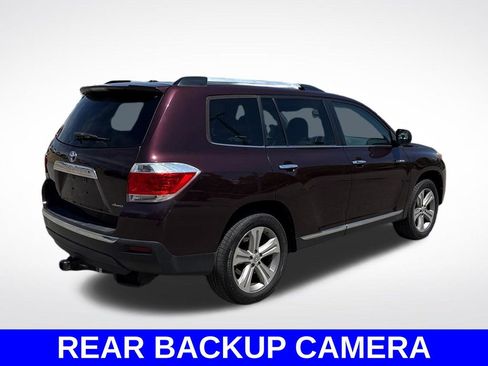 Used 2012 Toyota Highlander Limited w/ Tow Pkg AWD/4WD image 6