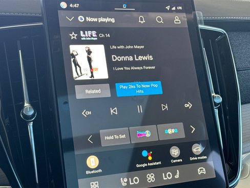 Used 2026 Volvo XC90 B5 Plus w/ Protection Package AWD/4WD image 18