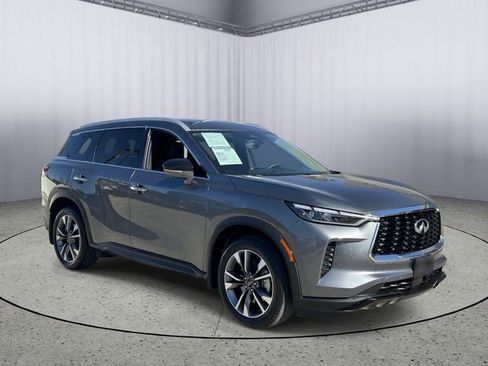 Certified 2023 INFINITI QX60 Luxe w/ Cargo Package FWD image 5
