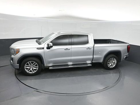 Used 2019 GMC Sierra 1500 SLT w/ SLT Premium Plus Package RWD image 34