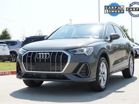 Used 2025 Audi Q3 2.0T Premium Plus image 3