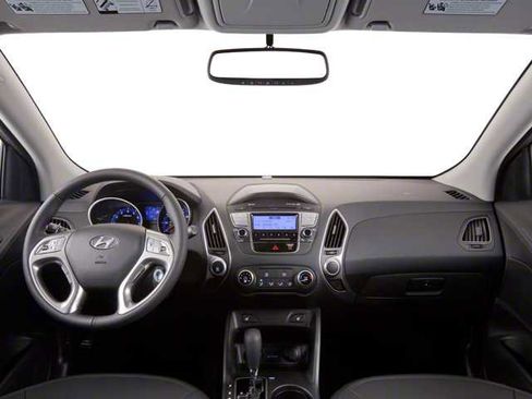 Used 2013 Hyundai Tucson GLS FWD image 5