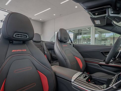 New 2026 Mercedes-Benz CLE 53 AMG 4MATIC Cabriolet image 36