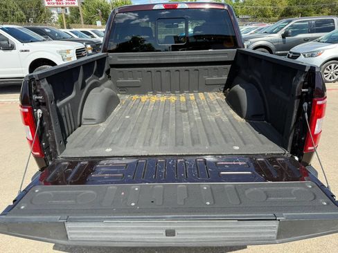 Used 2018 Ford F150 XLT w/ Equipment Group 302A Luxury AWD/4WD image 11