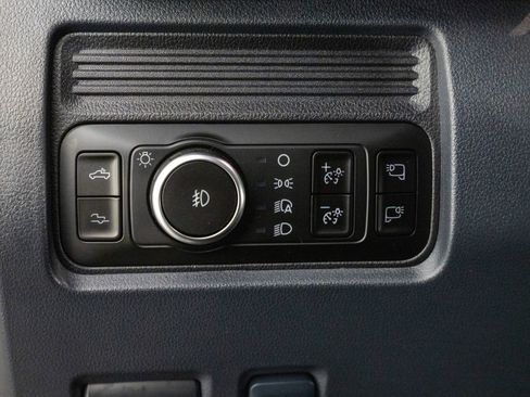 Used 2026 Ford F350 Platinum image 38