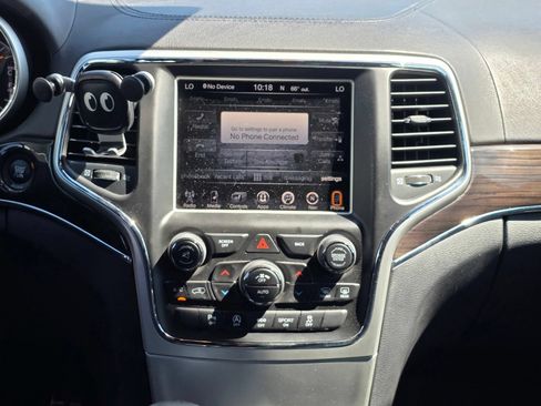 Used 2016 Jeep Grand Cherokee High Altitude AWD/4WD image 18