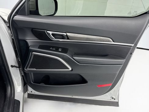 Used 2024 Kia Telluride EX X-Line AWD/4WD image 25
