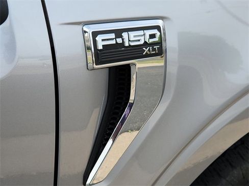 Used 2024 Ford F150 XLT w/ Mobile Office Package image 8