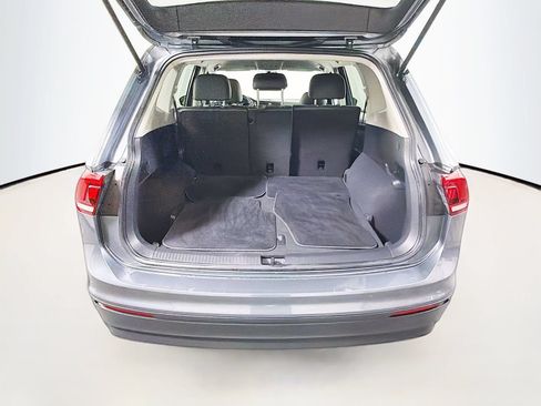 Used 2019 Volkswagen Tiguan SE AWD/4WD image 27