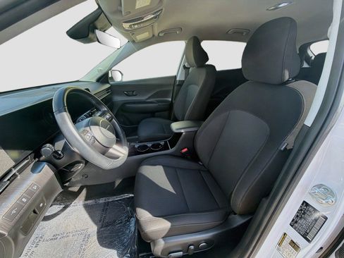 Used 2024 Hyundai Kona SEL w/ Convenience Package AWD/4WD image 13