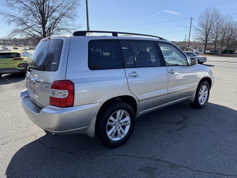 Used 2006 Toyota Highlander 2WD Hybrid image 5