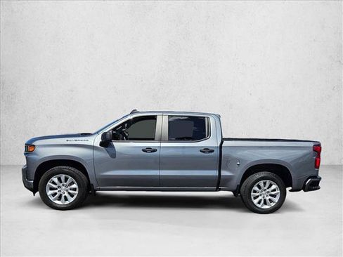 Used 2022 Chevrolet Silverado 1500 Custom RWD image 9