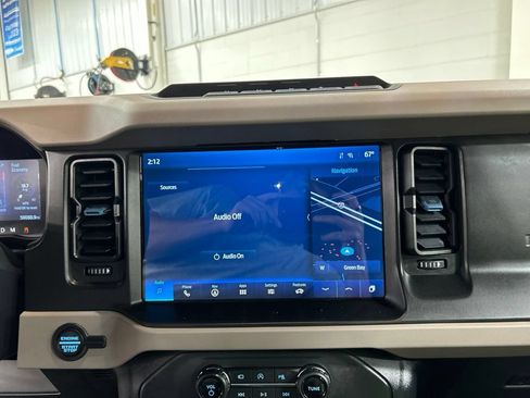Certified 2023 Ford Bronco Wildtrak AWD/4WD image 18