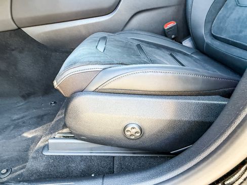 New 2025 Mercedes-Benz GLC 63 AMG S image 21