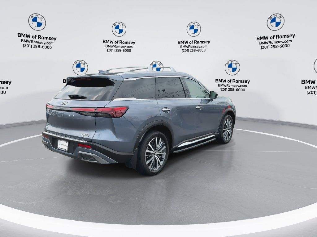 Used 2023 INFINITI QX60 Sensory AWD/4WD image 8