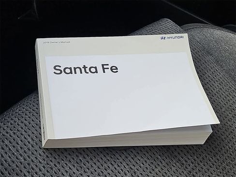 Used 2019 Hyundai Santa Fe SEL w/ Cargo Package image 26