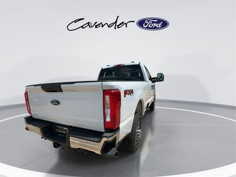 New 2025 Ford F350 XLT w/ FX4 Off-Road Package image 23