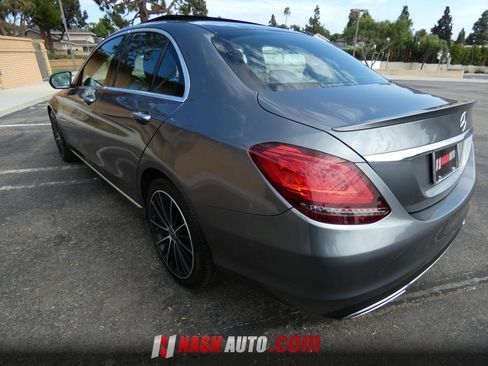 Used 2019 Mercedes-Benz C 300 Sedan image 12
