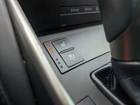 Used 2018 Lexus IS 300 w/ Comfort Package RWD image 26