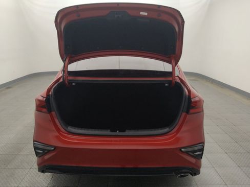 Used 2020 Kia Forte LXS FWD image 29