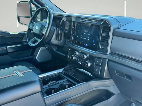 Used 2024 Ford F350 Platinum w/ FX4 Off-Road Package AWD/4WD image 13