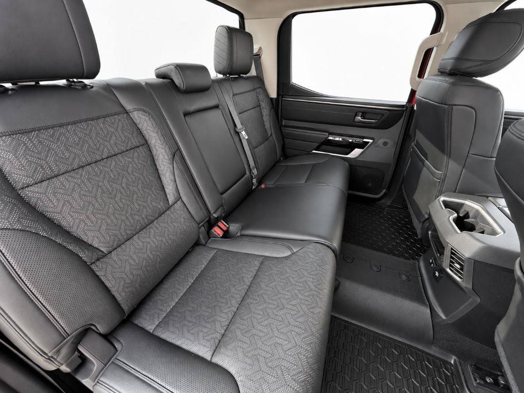 Used 2022 Toyota Tundra Limited AWD/4WD image 12