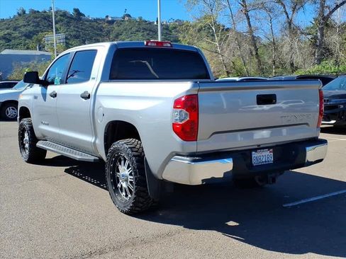 Used 2014 Toyota Tundra SR5 w/ SR5 Upgrade Package image 7