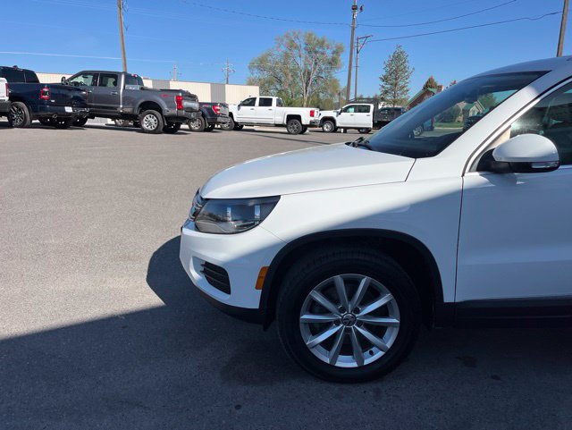 Used 2017 Volkswagen Tiguan Wolfsburg Edition FWD image 6
