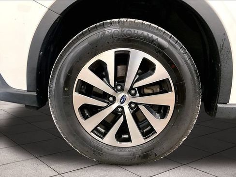 Used 2022 Subaru Outback Premium w/ Popular Package #1 AWD/4WD image 8