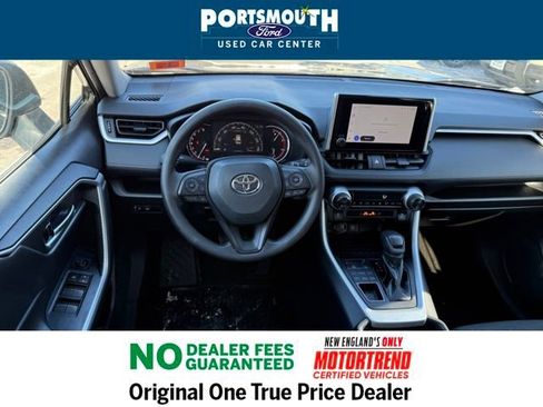Used 2023 Toyota RAV4 XLE image 7