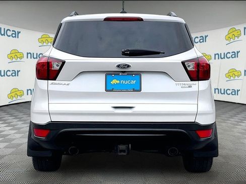 Used 2019 Ford Escape Titanium AWD/4WD image 5
