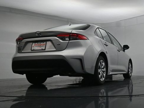 Used 2023 Toyota Corolla LE FWD image 36