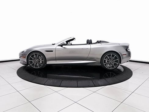 Used 2016 Aston Martin DB9 GT image 15